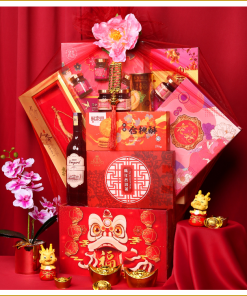 WEALTHY LUCK 金龙聚财